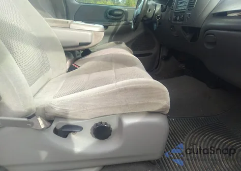 2002 Ford F-150 King Ranch/Lariat/Xl/Xlt z USA, uszkodzony, nr VIN 2FTRX18L82CA00380